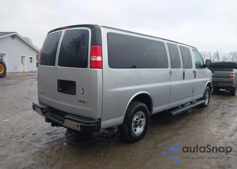 2022 GMC Savana Passenger Rwd 3500 Extended Wheelbase Lt z USA, uszkodzony, nr VIN 1GJZ7PFPXN1204802
